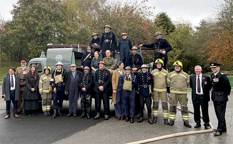 Nottingham Fire Crew 1 and guests (photo by David Needham).